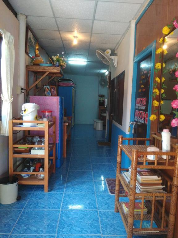Patchaya Guesthouse Amphava Kültér fotó