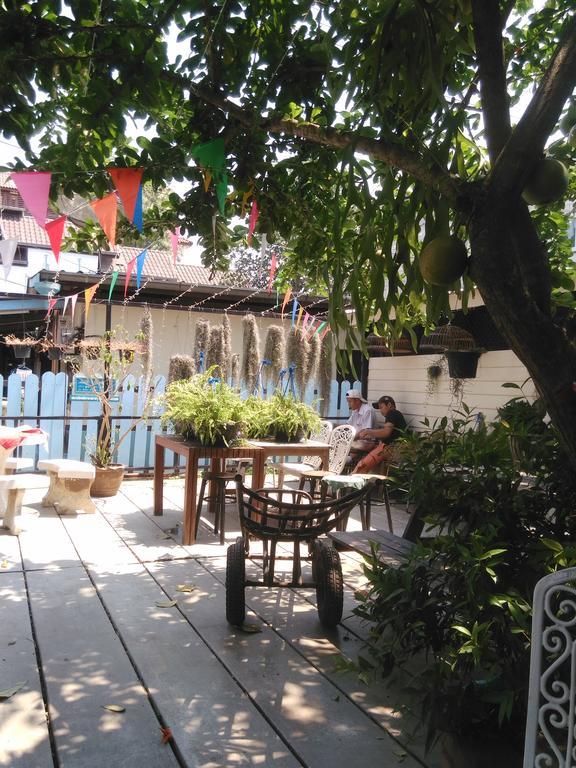 Patchaya Guesthouse Amphava Kültér fotó