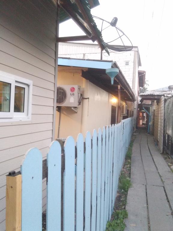 Patchaya Guesthouse Amphava Kültér fotó
