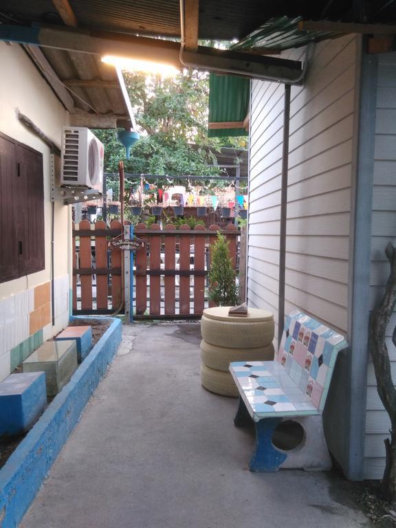 Patchaya Guesthouse Amphava Kültér fotó