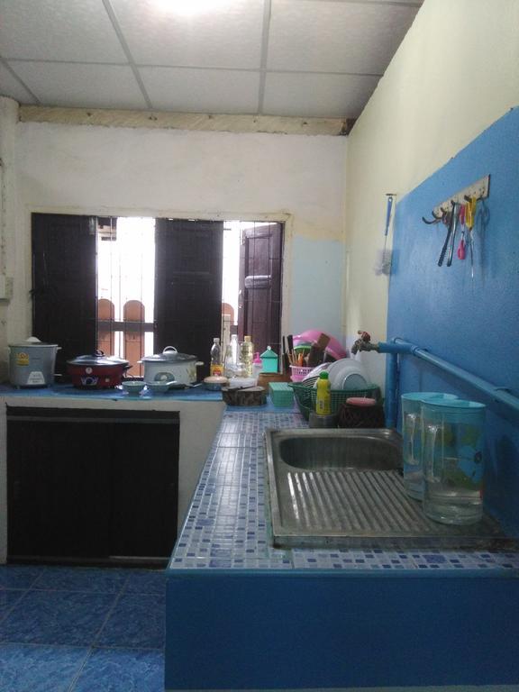 Patchaya Guesthouse Amphava Kültér fotó